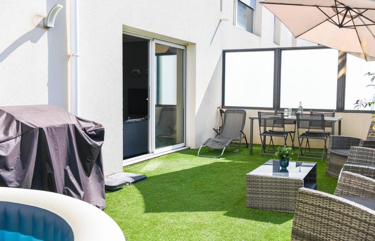 Superbe Appartement Avec Terrasse, Piscine & Parking Prive A Marseille Exteriér fotografie