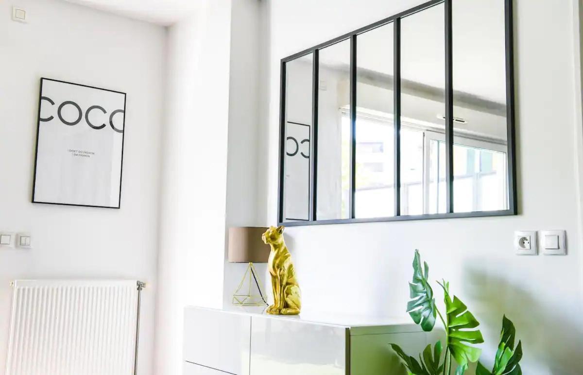 Superbe Appartement Avec Terrasse, Piscine & Parking Prive A Marseille Exteriér fotografie